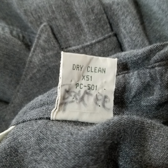 G.H. Bass & Co Button Down Shirt - Picture 10 of 10